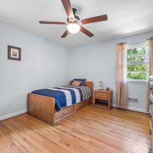 Main level bedroom