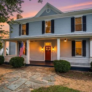 Photo #1 of 260 Main St, Amherst, VA 1.0 acres