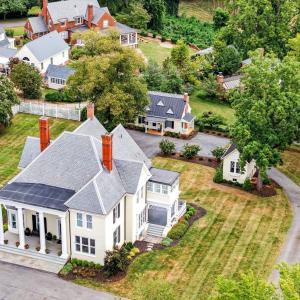 Photo #3 of 3128 Rivermont Avenue, Lynchburg, VA 1.5 acres