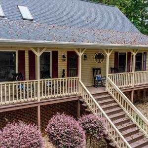 Photo #2 of 103 Mullbury Place, Lynchburg, VA 0.9 acres