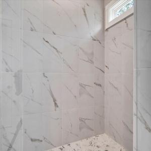 Primary Walk-In Tiled Shower