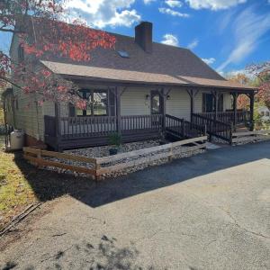 Photo #2 of 1139 Macon Loop, Lynchburg, VA 0.7 acres