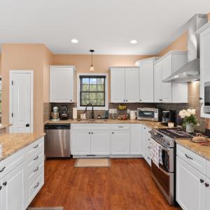 Photo #10 of 106 Nettie Court, Lynchburg, VA 0.5 acres