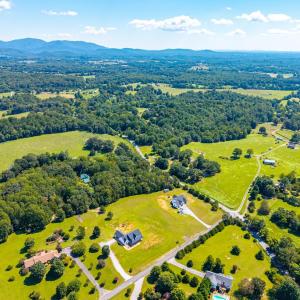 Photo #53 of 1101 Foxfire ln, Bedford, VA 4.9 acres