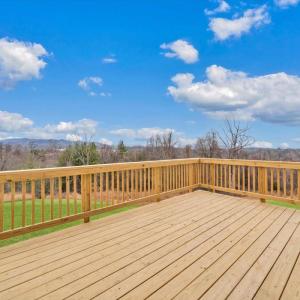 Photo #23 of 1086 Snowfield Circle, Lynchburg, VA 0.3 acres