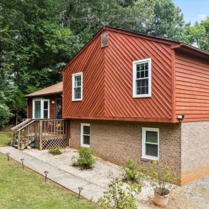 Exterior door to the lower level. Such a cute house!