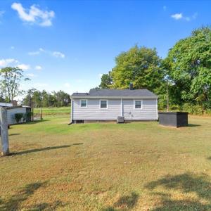 Photo #15 of 3684 Brights Road, Gretna, VA 0.9 acres