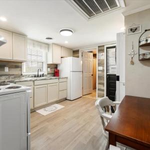 Photo #9 of 3684 Brights Road, Gretna, VA 0.9 acres