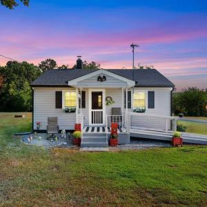 Photo #1 of 3684 Brights Road, Gretna, VA 0.9 acres