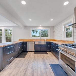 Updated Gourmet Kitchen