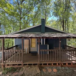 Photo #1 of 713 Leesville Lake Drive, Pittsville, VA 5.0 acres