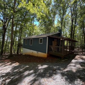 Photo #4 of 713 Leesville Lake Drive, Pittsville, VA 5.0 acres