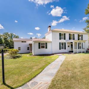 Photo #1 of 1304 Oak Lane, Lynchburg, VA 0.3 acres