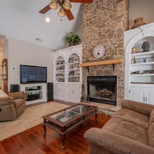 Greatroom looking towards entry foyer