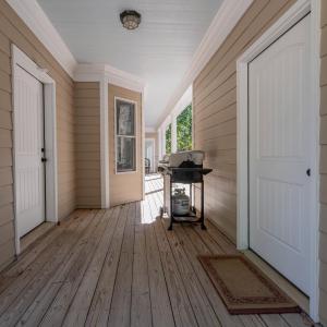 Walkway between home and garage