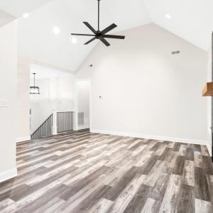 Photo #7 of 5610 Old Cifax Road, Goode, VA 0.7 acres