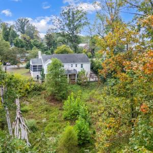 Photo #46 of 3756 Woodside Avenue, Lynchburg, VA 0.5 acres