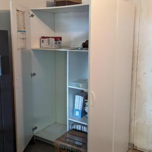 White Cabinet Conveys with Home