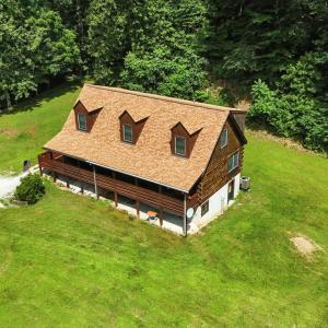 Photo #11 of 2070 Woodson Rd, Roseland, VA 7.5 acres