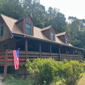 Photo #4 of 2070 Woodson Rd, Roseland, VA 7.5 acres