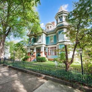 Photo #4 of 400 Madison Street, Lynchburg, VA 0.2 acres