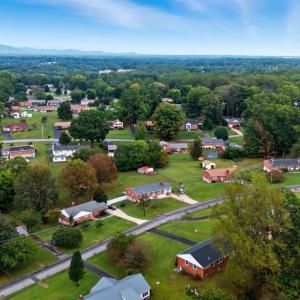 Photo #41 of 7119 Richland Drive, Lynchburg, VA 0.5 acres