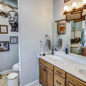 Photo #40 of 2315 Roark Mill Road, Hurt, VA 32.8 acres