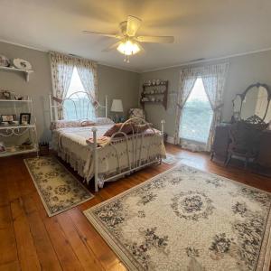 Photo #60 of 721 Grove Street, Bedford, VA 0.4 acres