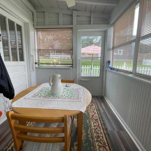 Photo #26 of 721 Grove Street, Bedford, VA 0.4 acres