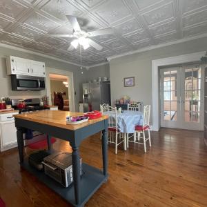 Photo #20 of 721 Grove Street, Bedford, VA 0.4 acres