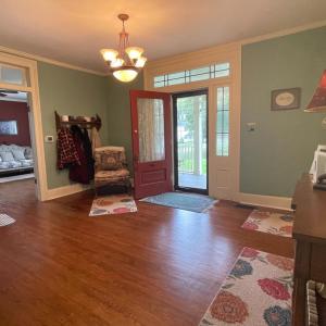 Photo #17 of 721 Grove Street, Bedford, VA 0.4 acres