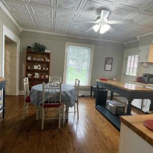 Photo #18 of 721 Grove Street, Bedford, VA 0.4 acres