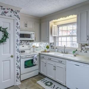 Photo #17 of 3104 Cranehill Drive, Lynchburg, VA 0.4 acres