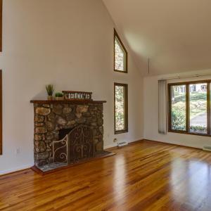 Photo #10 of 2120 Surrey Place, Lynchburg, VA 0.5 acres