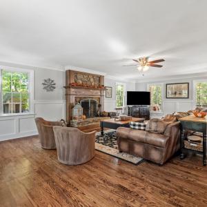 Photo #12 of 207 Fox Runn Dr, Lynchburg, VA 2.3 acres