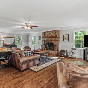 Photo #11 of 207 Fox Runn Dr, Lynchburg, VA 2.3 acres