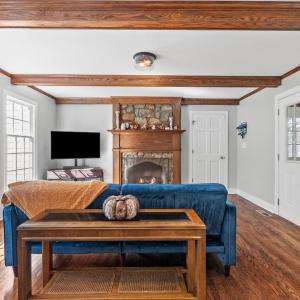 Photo #26 of 207 Fox Runn Dr, Lynchburg, VA 2.3 acres