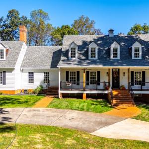 Photo #1 of 207 Fox Runn Dr, Lynchburg, VA 2.3 acres