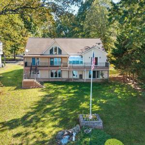 Photo #46 of 309 Tulip Tree Lane, Moneta, VA 0.5 acres