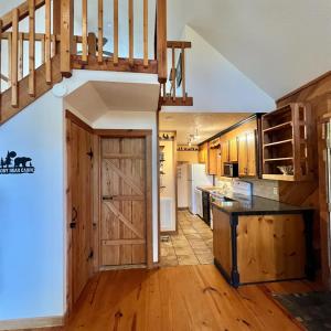 Photo #15 of 553 Gun Mountain Dr, Monroe, VA 10.1 acres