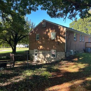 2nd entrance off Hillcrest Circle to lower level.