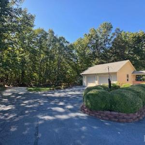 Photo #10 of 733 Morning Star Road, Appomattox, VA 4.9 acres