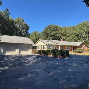 Photo #3 of 733 Morning Star Road, Appomattox, VA 4.9 acres