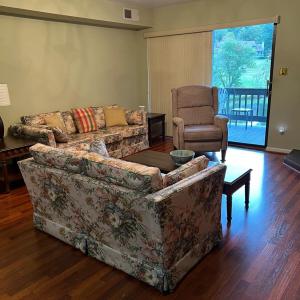 Photo #15 of 2212 Deer Run, Forest, VA