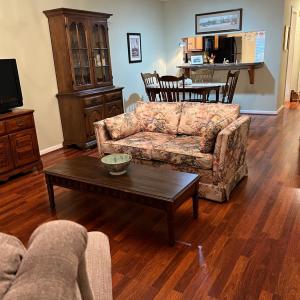 Photo #14 of 2212 Deer Run, Forest, VA