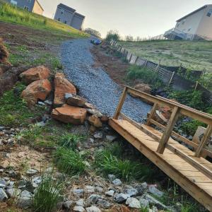 Neighborhood hiking trail!