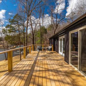 Photo #25 of 509 Pleasure Point Drive, Goodview, VA 0.9 acres