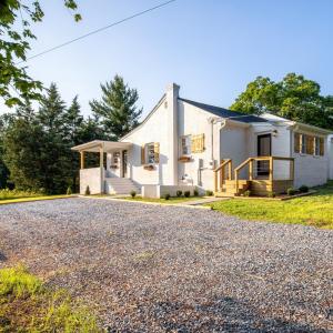 Photo #60 of 3806 Richmond Highway, Spout Spring, VA 1.2 acres