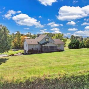Photo #85 of 3840 White Church Road, Fincastle, VA 4.6 acres