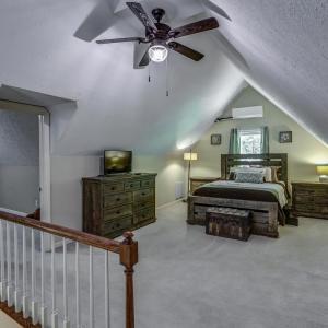 Photo #37 of 264 Robinson Drive, Lynchburg, VA 4.3 acres